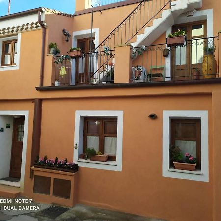 Casa Vacanza La Posadina 包内伊 外观 照片